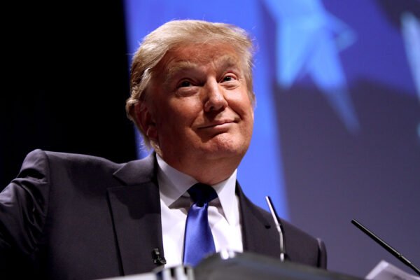 Trump Announces Russia-Ukraine Ceasefire Talks After Call With Putin