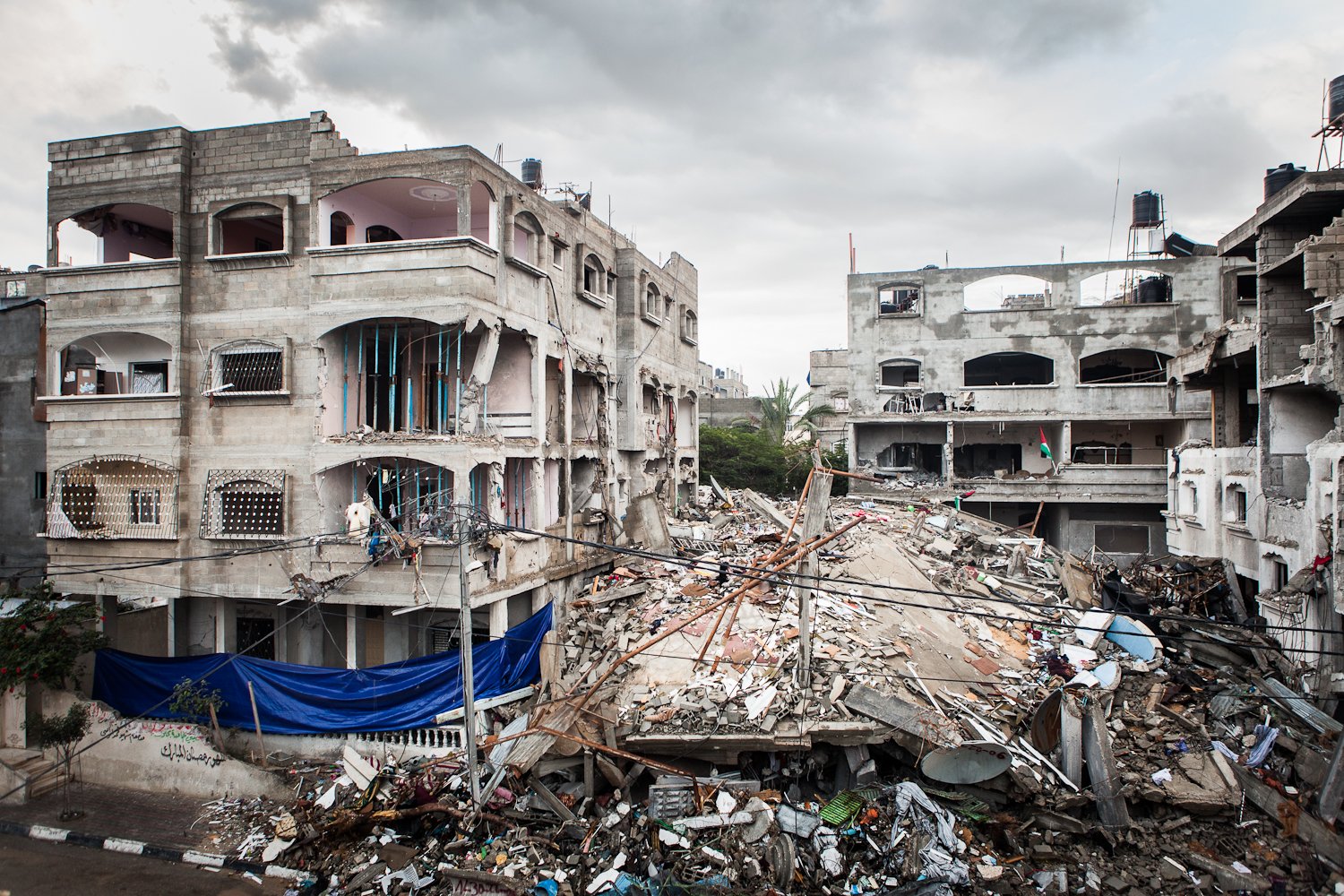 Israeli Airstrikes Kill Dozens in Northern Gaza Amid Rising Civilian Toll and UN Warnings