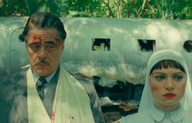 Mia Threapleton Shines in Wes Anderson’s The Phoenician Scheme at Cannes
