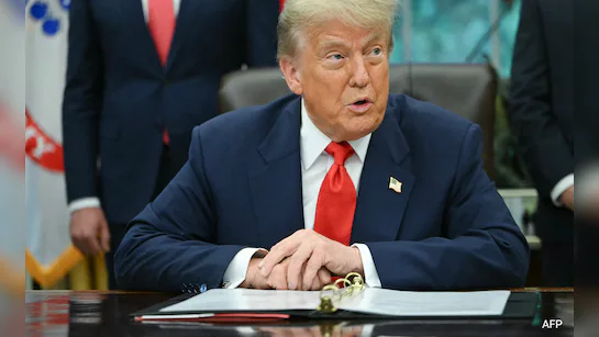 U.S. Senate Advances Trump’s Sweeping Tax-Cut and Spending Bill Amid Partisan Divide