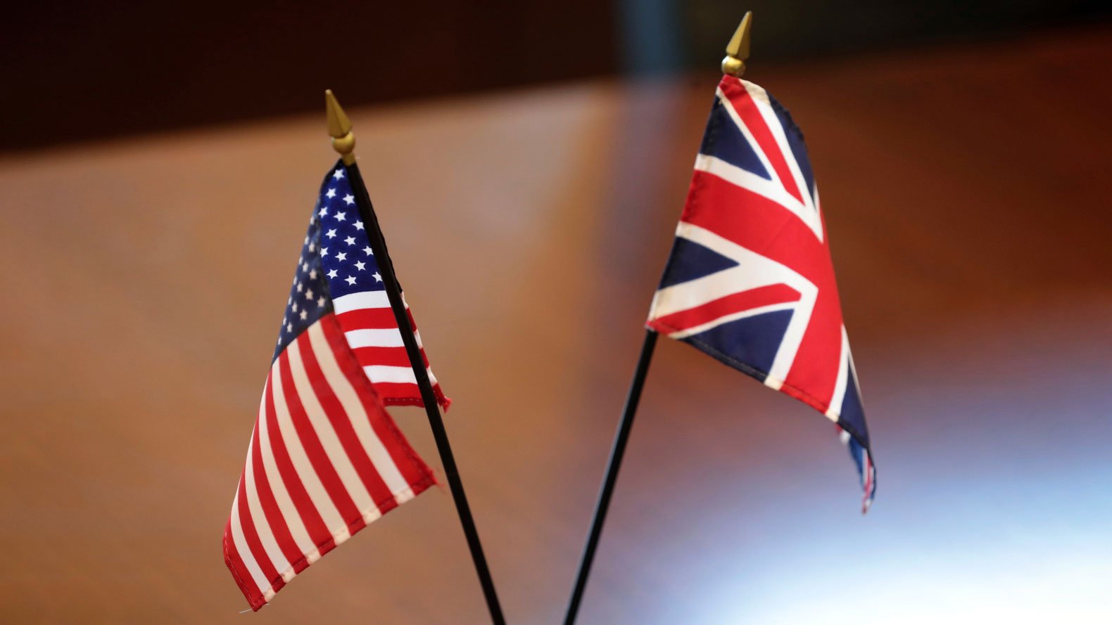 UK and US Sign Partial Trade Deal Reducing Tariffs on Cars and Aerospace